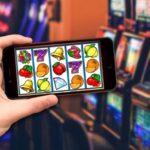 Slot online e tematiche: ecco i filoni iconici che hanno fatto la storia delle macchinette digitali